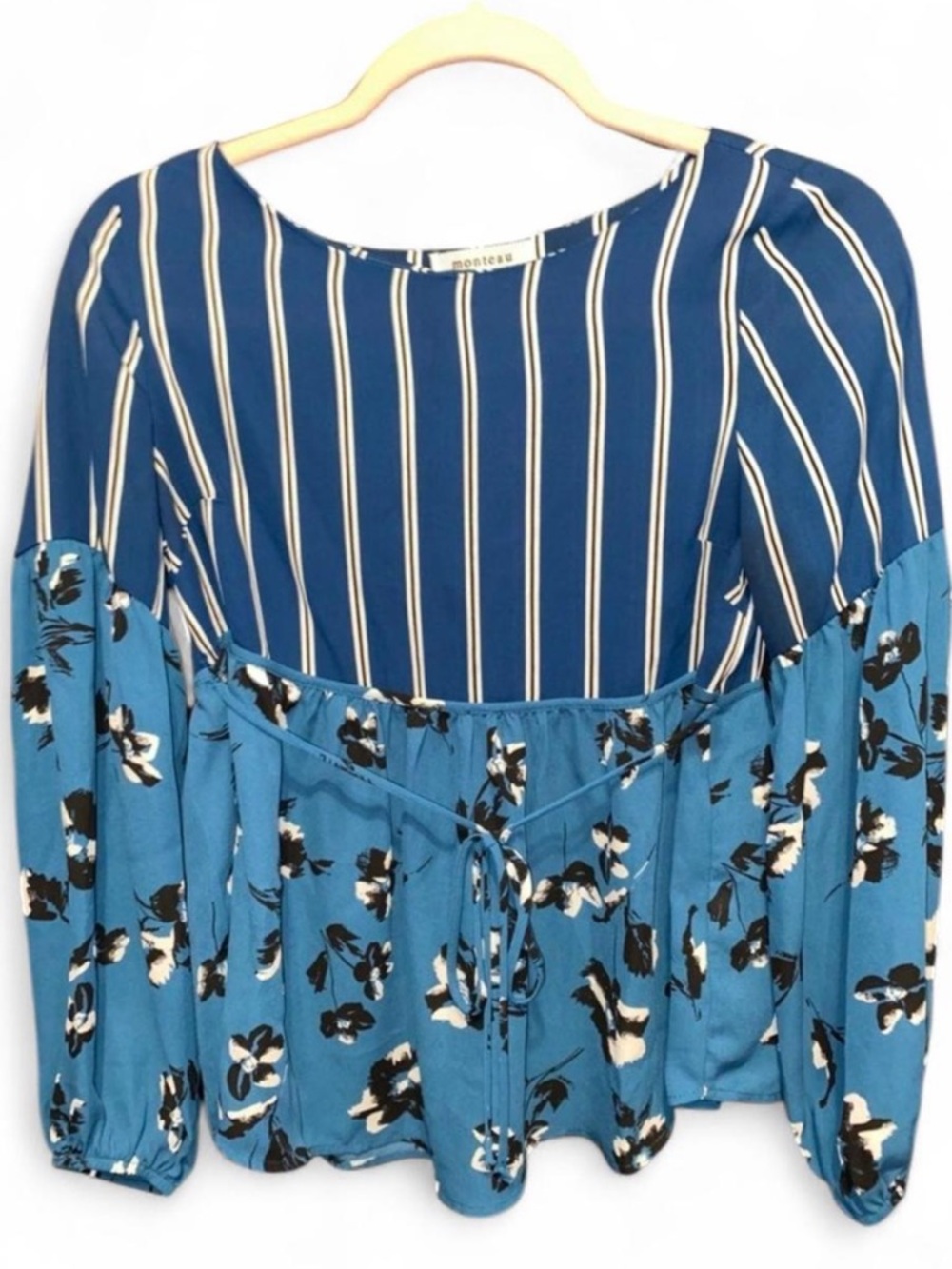 ⚡️⚡️FREE a with a purchase of $25 or more⚡️⚡️ Monteau LA- Dress Shirt, SIZE:S